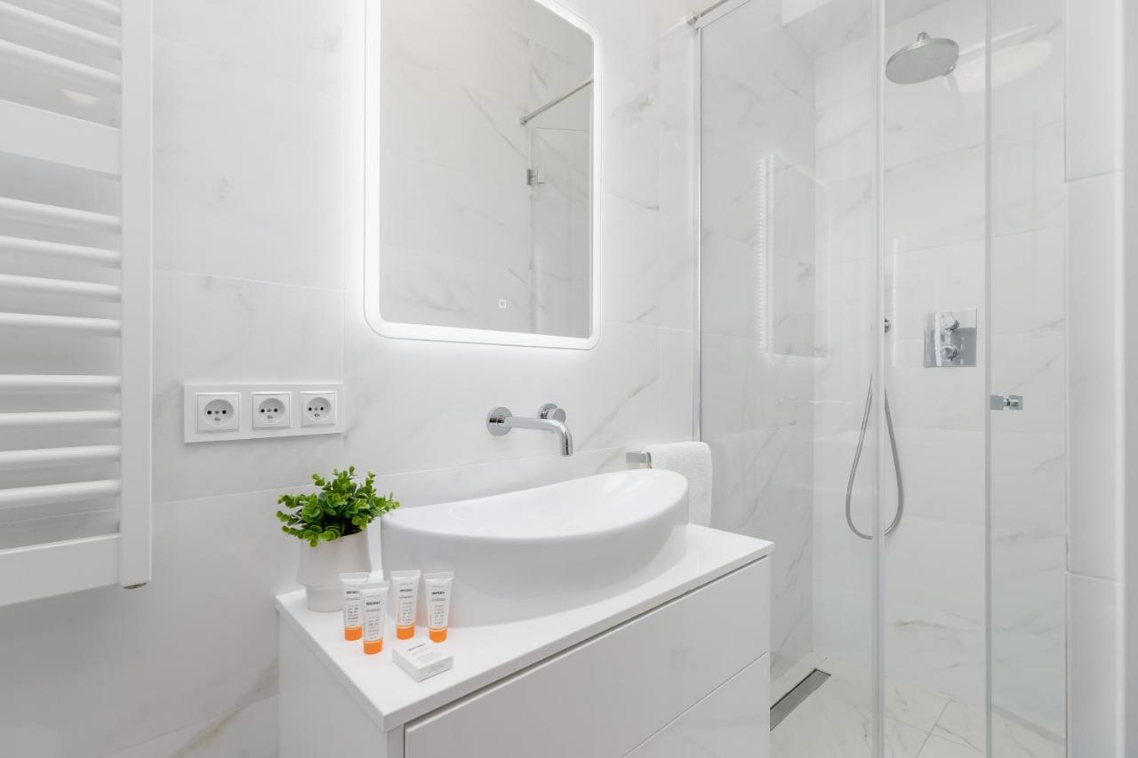 Studio Cracow Starowislna 41 & 43 By Noclegi Renters คราคูฟ ภายนอก รูปภาพ